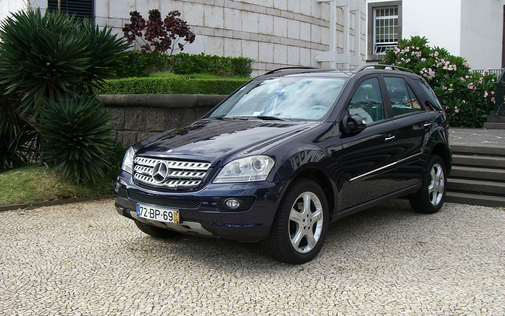  Mercedes ML (2005-2008)