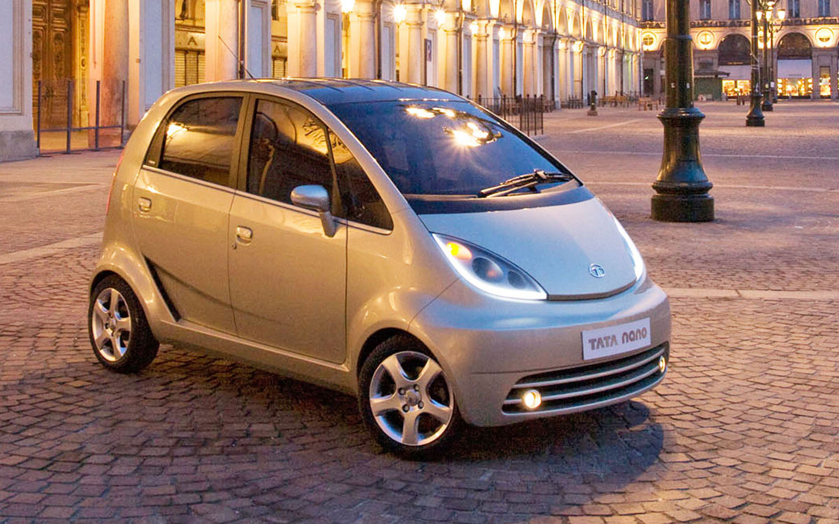  Tata Nano 