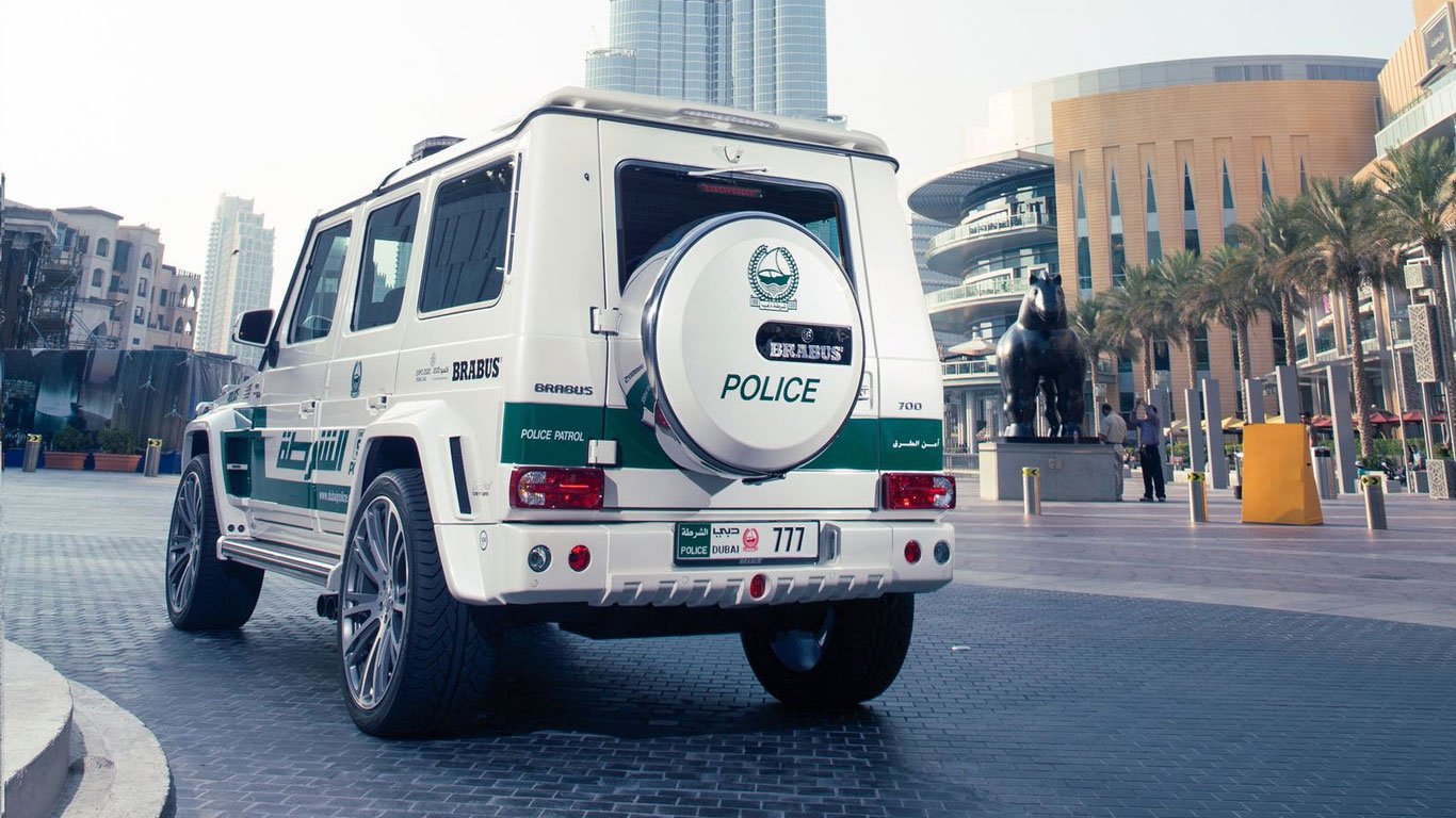 Brabus B63S-700 Widestar Dubai Police