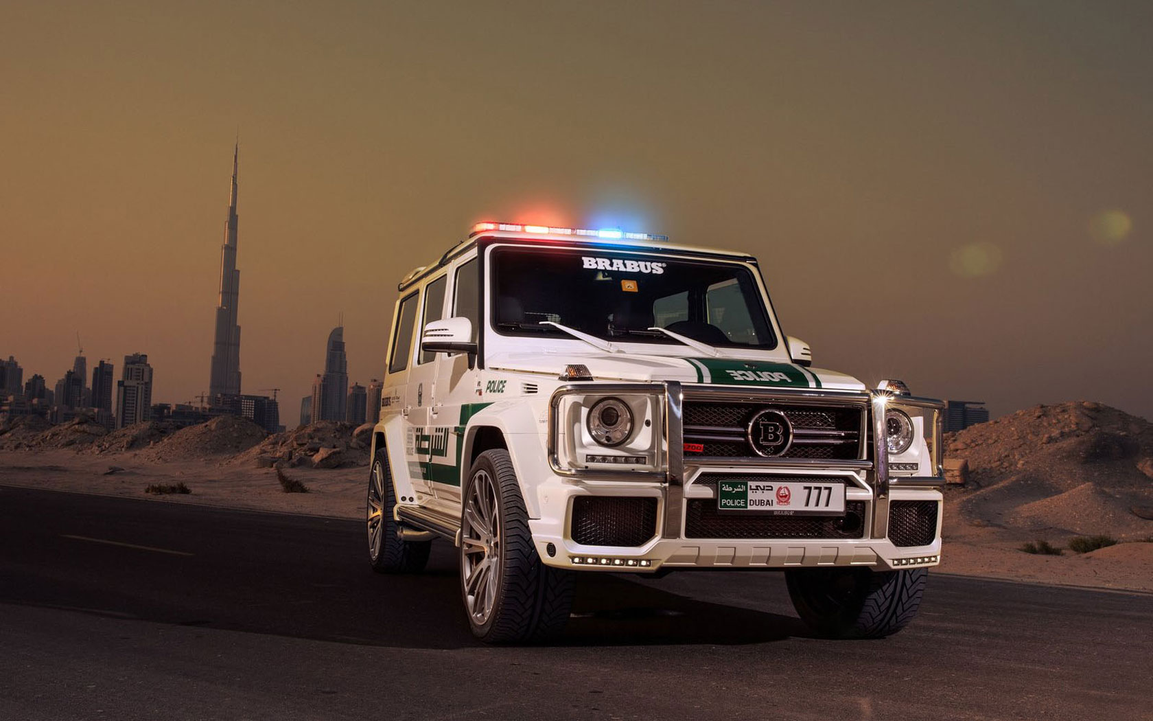Brabus B63S-700 Widestar Dubai Police