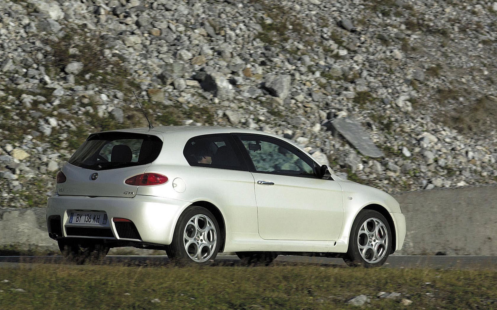  Alfa Romeo 147 GTA 