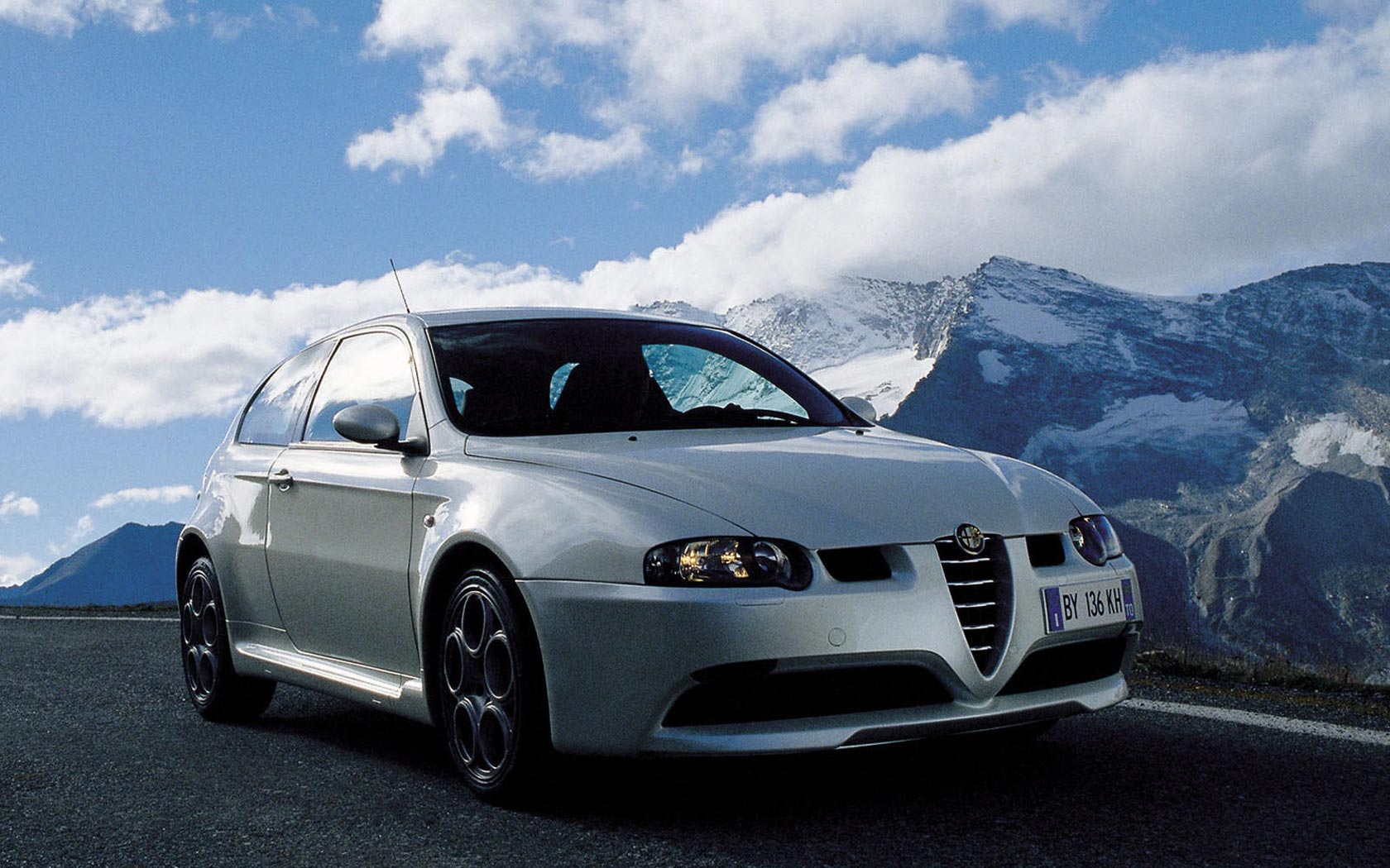  Alfa Romeo 147 GTA 