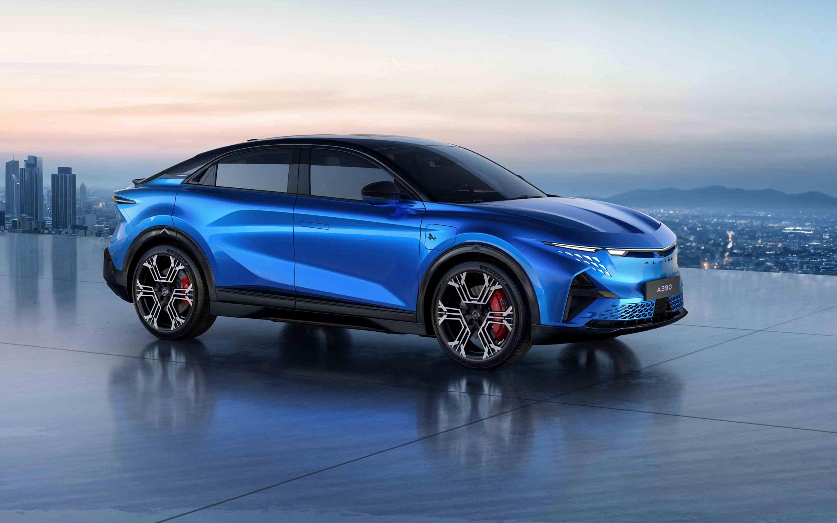  Alpine A390 