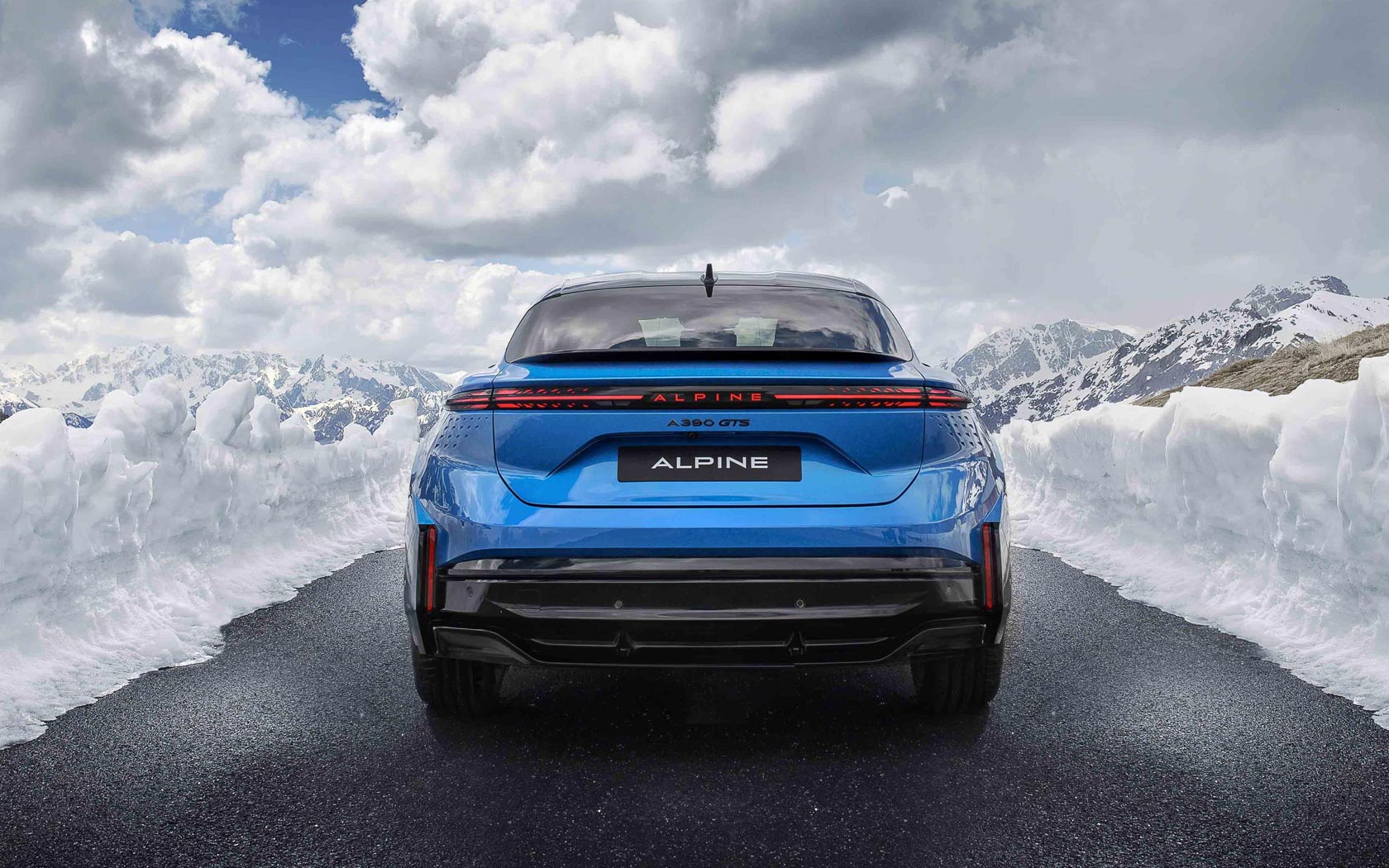 Alpine A390 