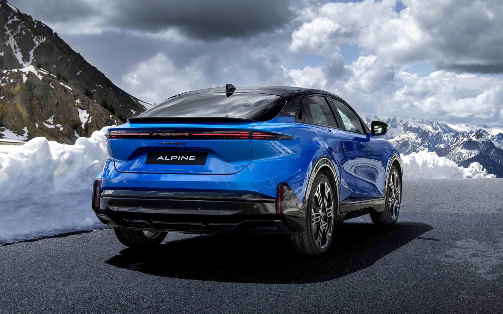  Alpine A390 