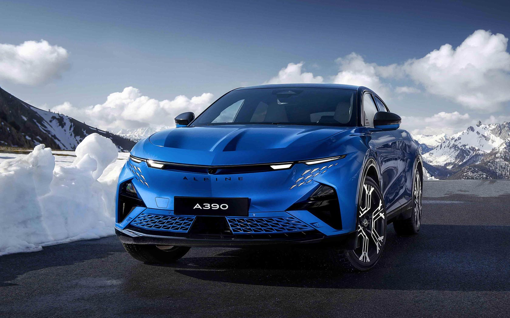  Alpine A390 