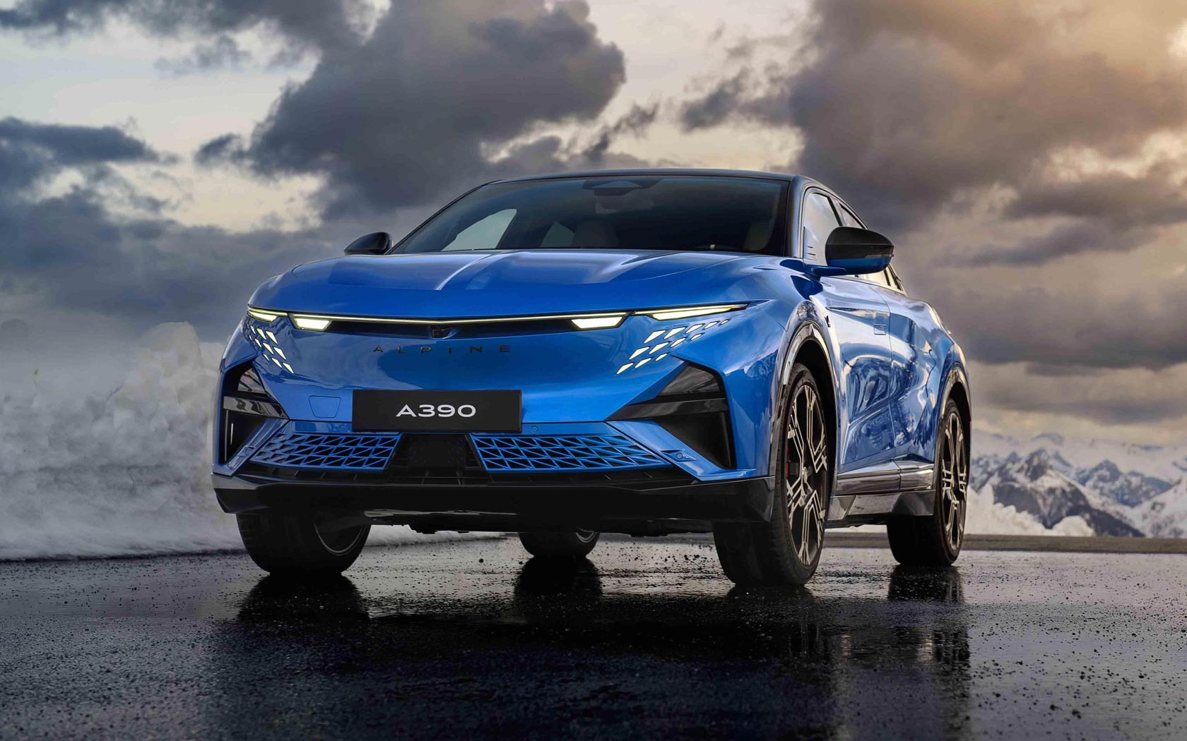  Alpine A390 