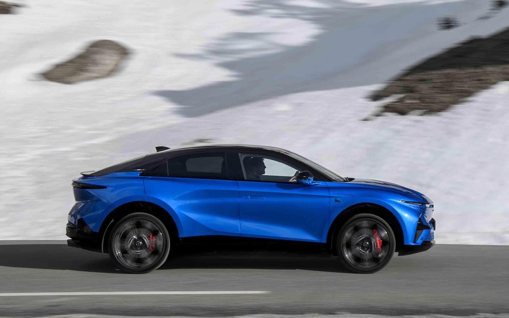  Alpine A390 