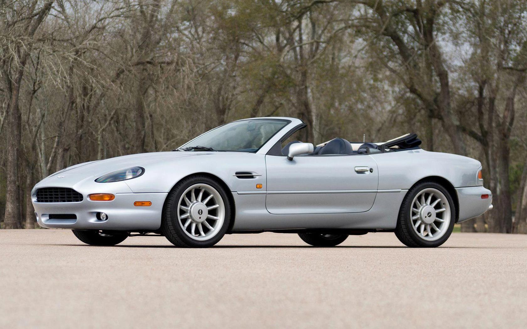  Aston Martin DB7 Volante (1996-1999)