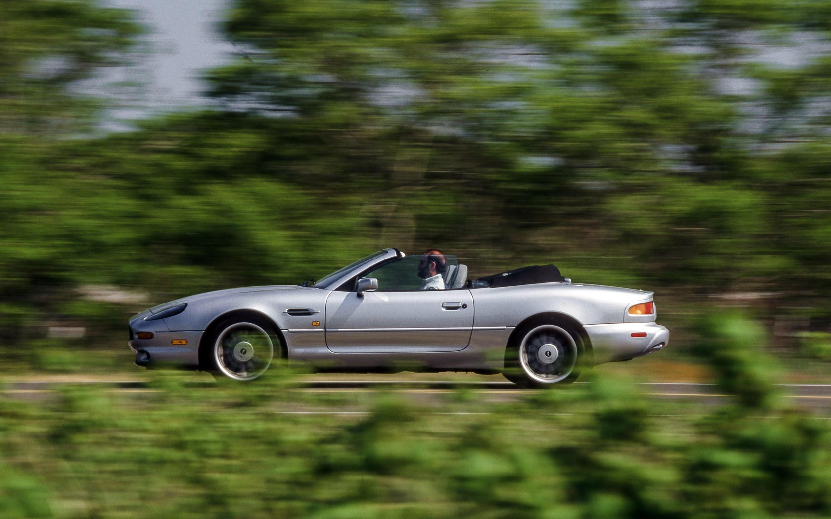  Aston Martin DB7 Volante (1996-1999)