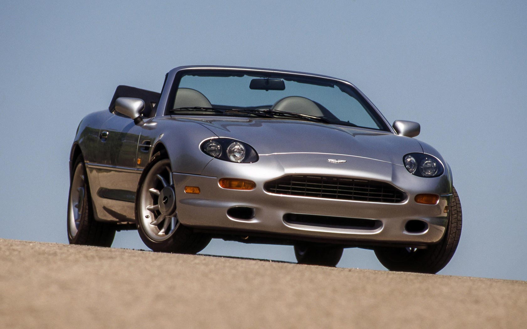  Aston Martin DB7 Volante (1996-1999)