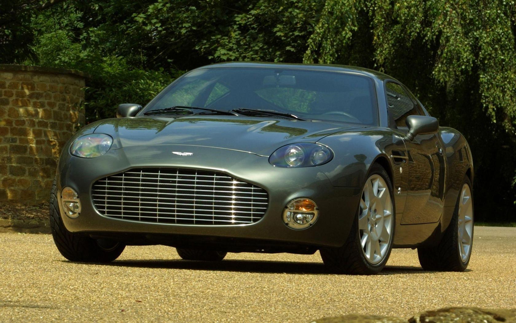  Aston Martin DB7 Zagato 