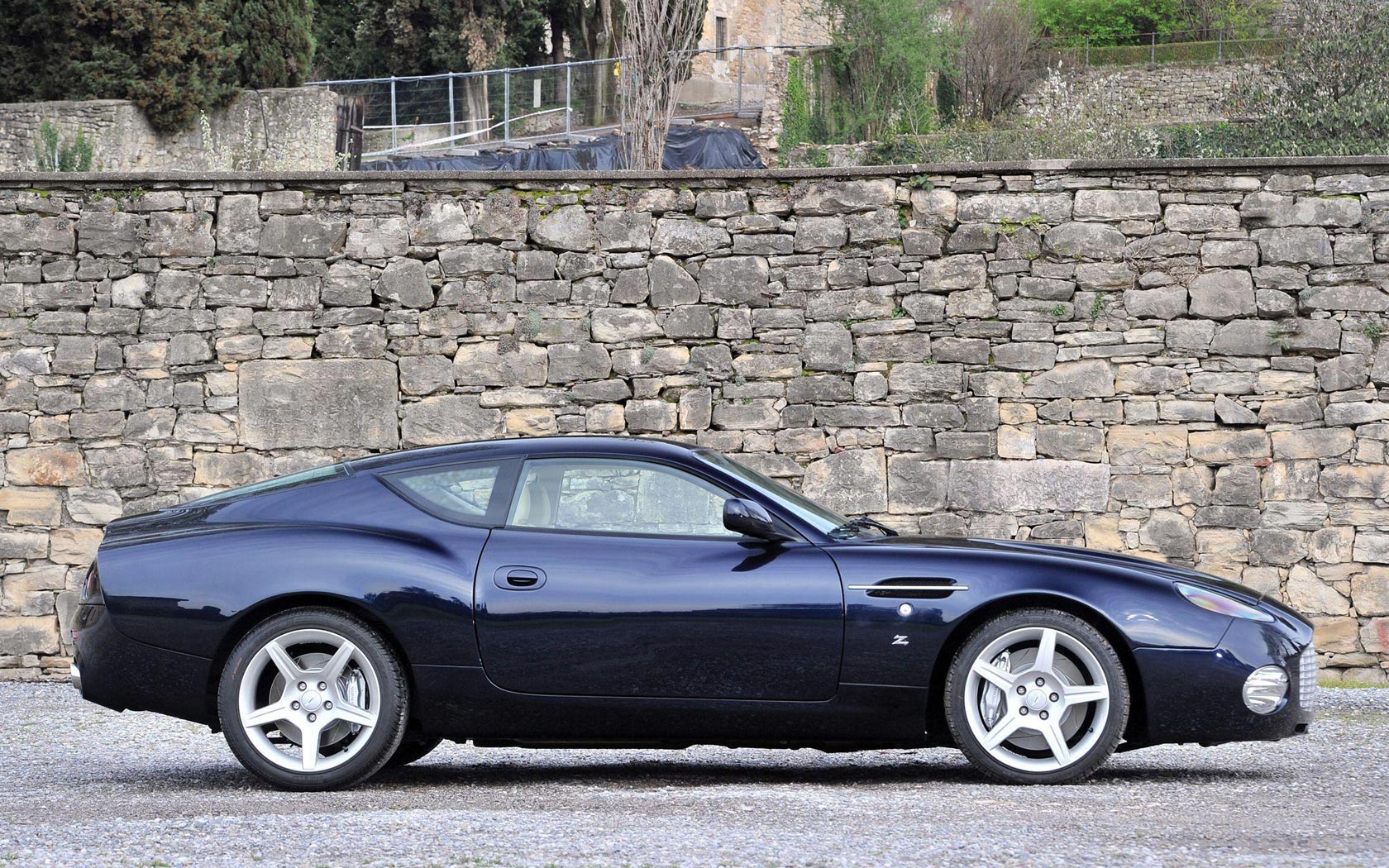  Aston Martin DB7 Zagato 