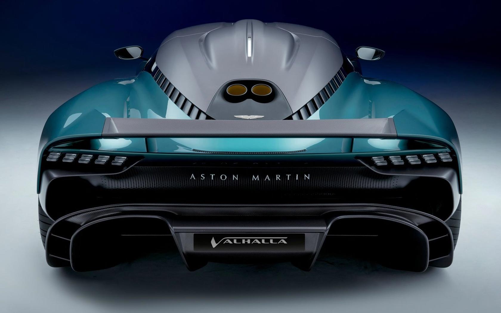  Aston Martin Valhalla 