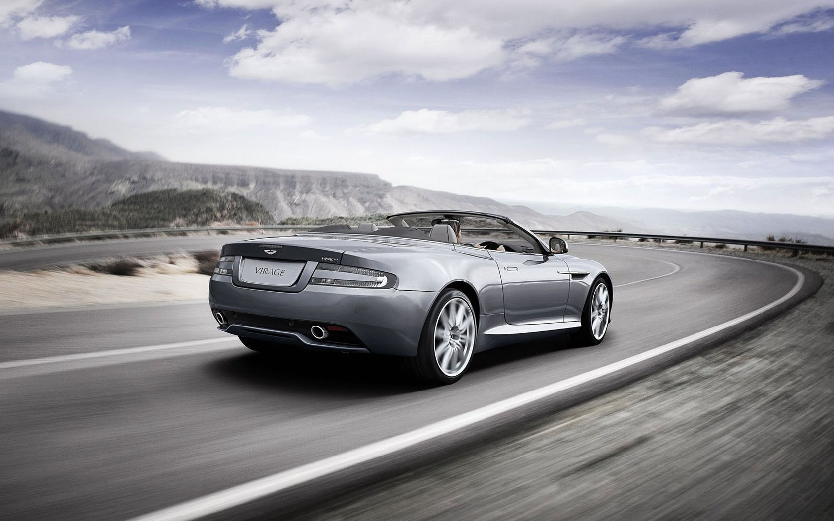  Aston Martin Virage Volante 