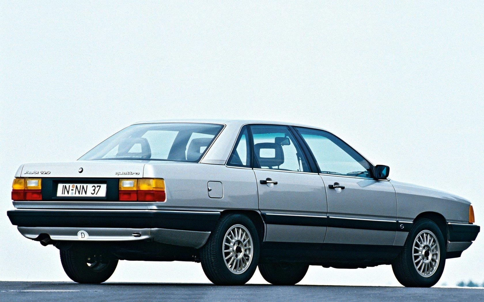  Audi 100 (1982-1988)