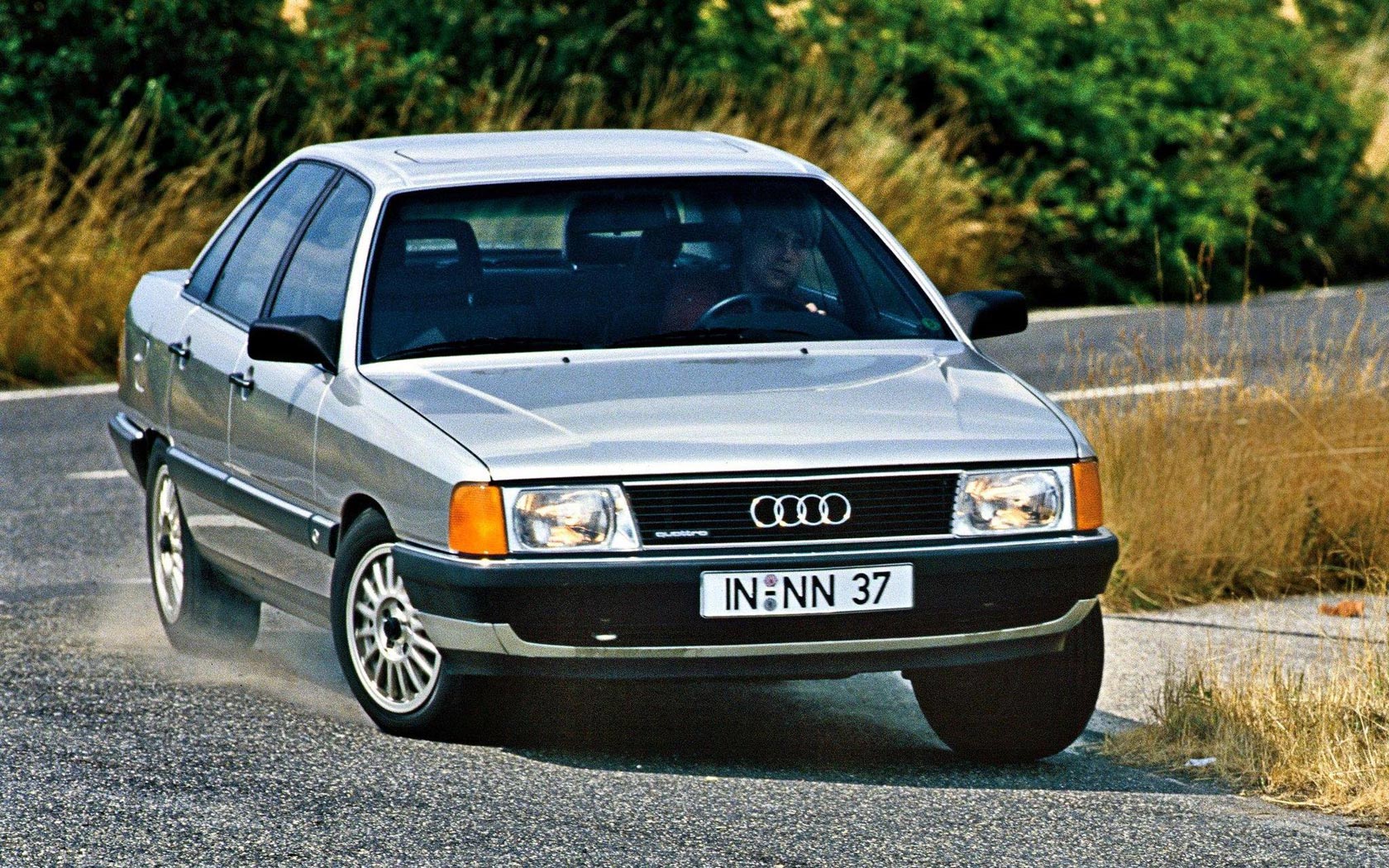  Audi 100 (1982-1988)