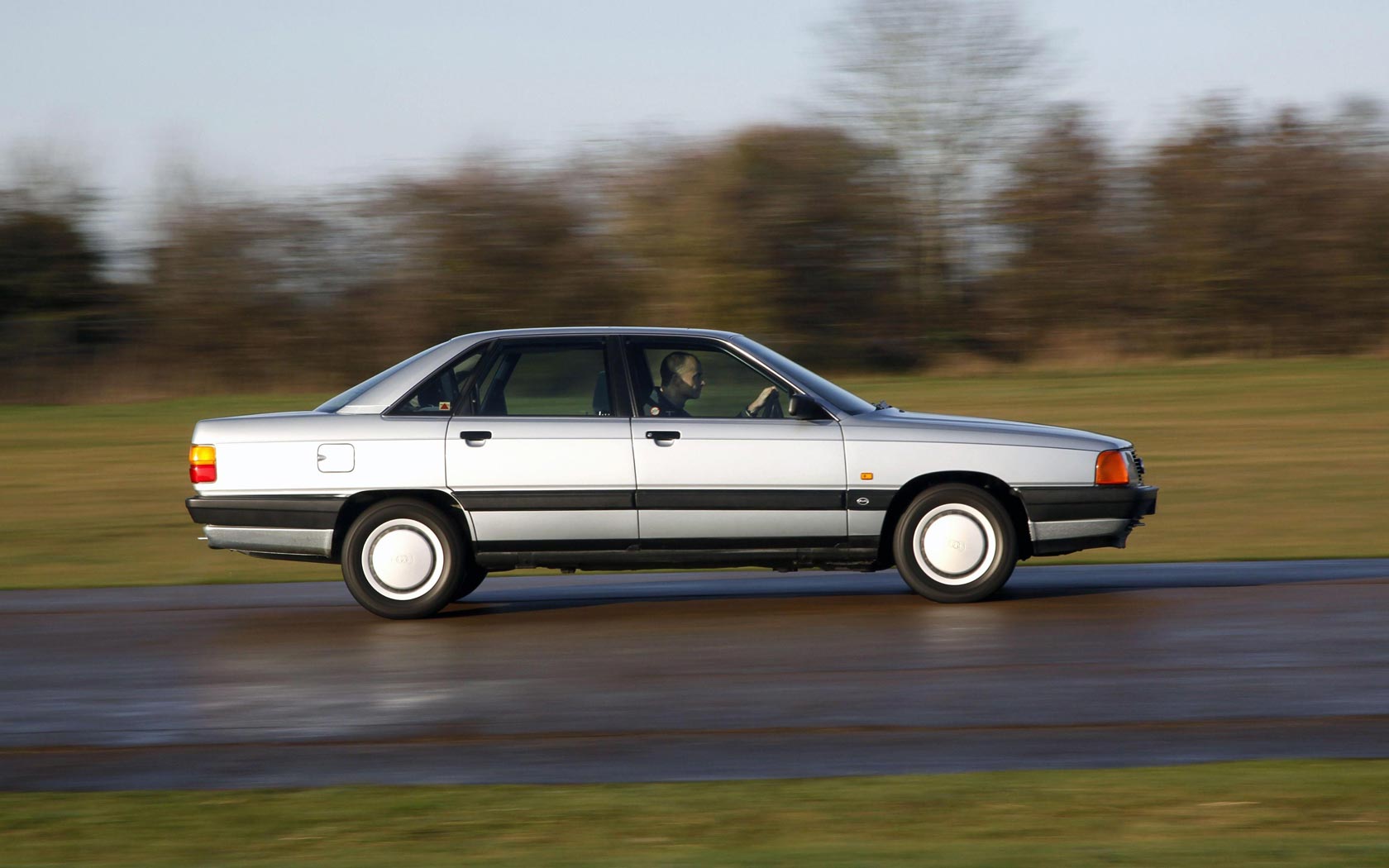  Audi 100 (1988-1991)