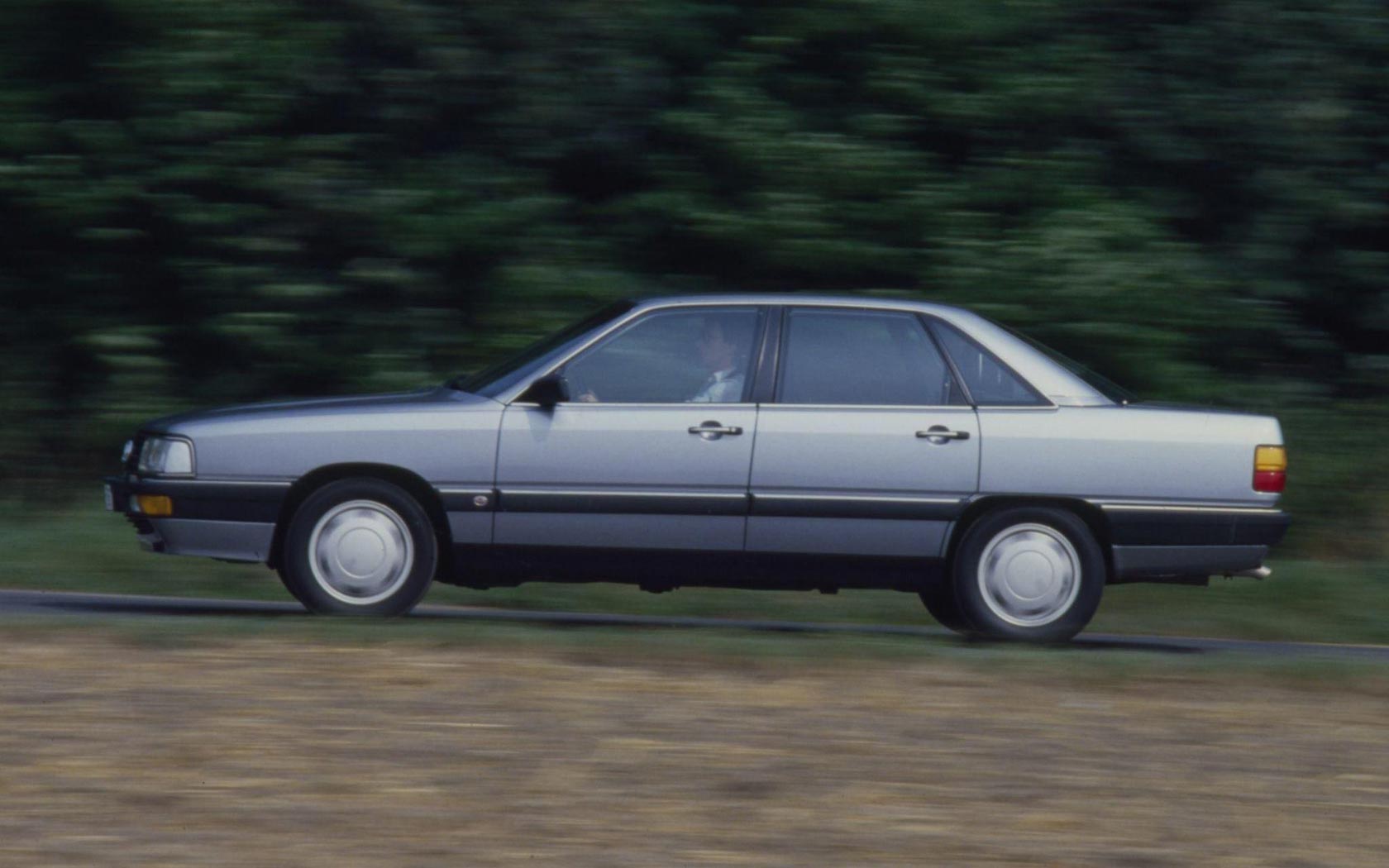  Audi 200 (1982-1988)