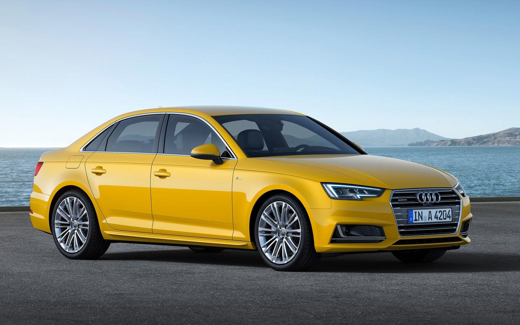  Audi A4 (2015-2019)