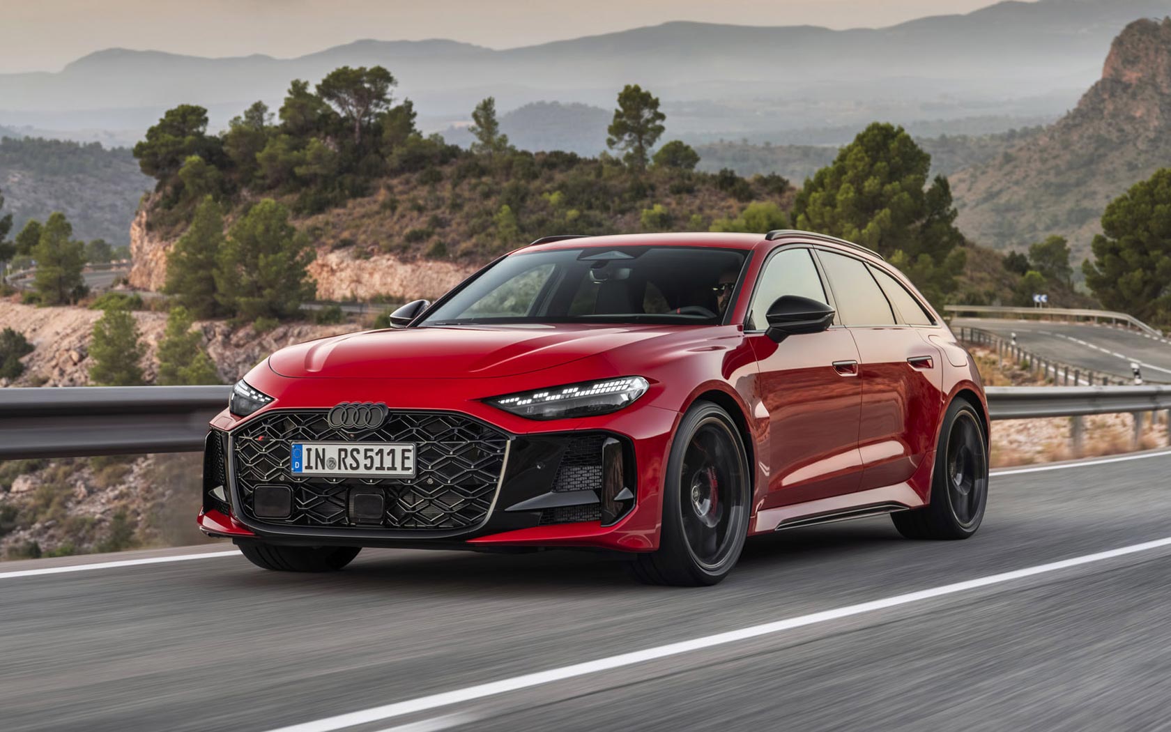 ���� Audi RS5 Avant 