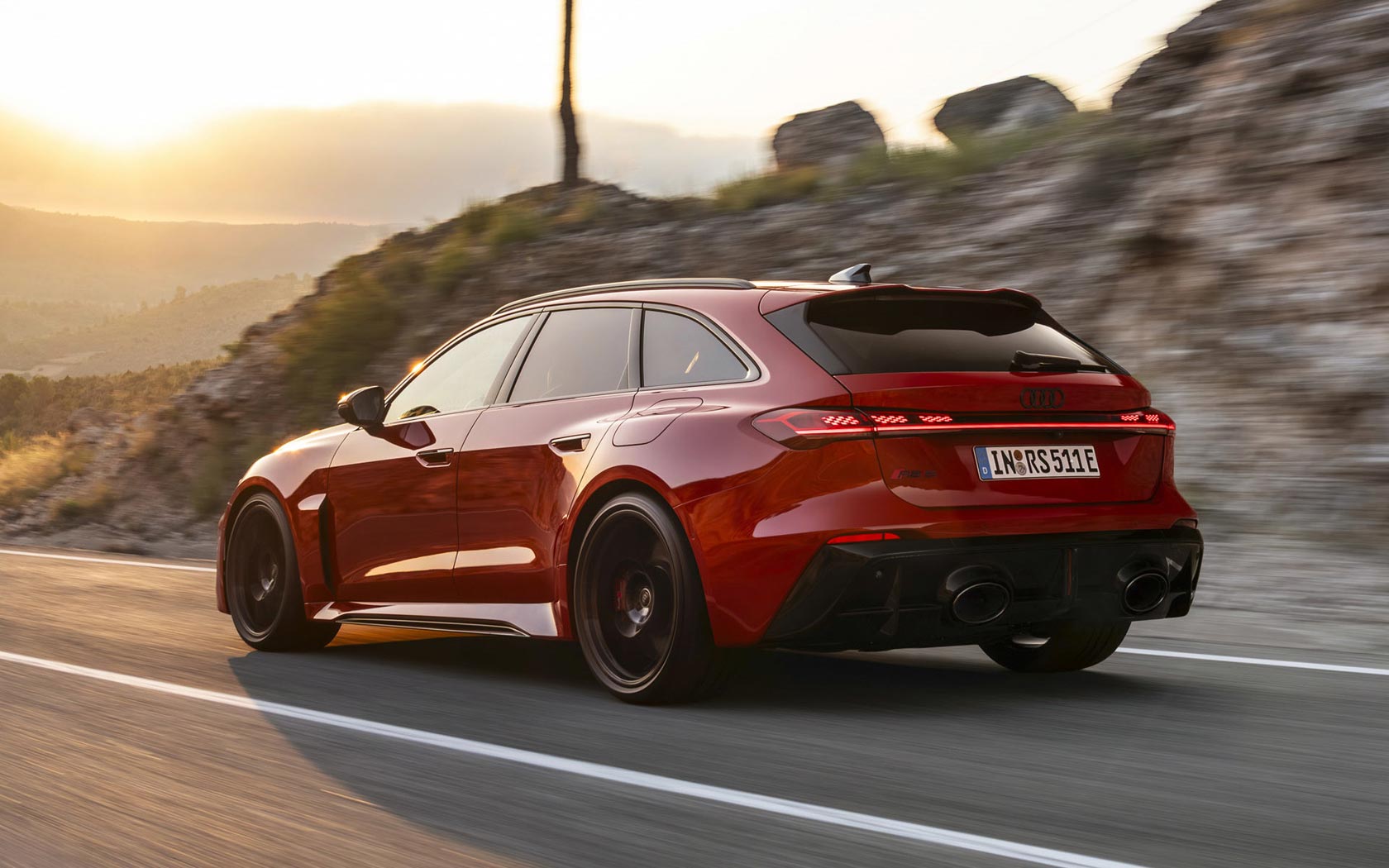 ���� Audi RS5 Avant 