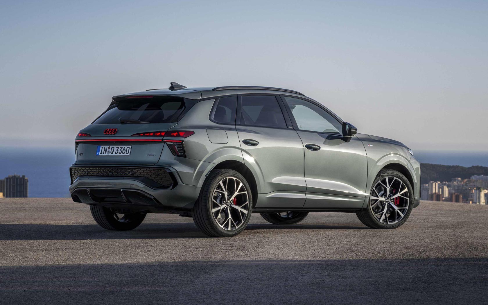  Audi Q3 