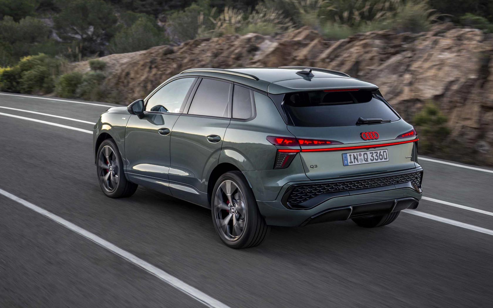  Audi Q3 
