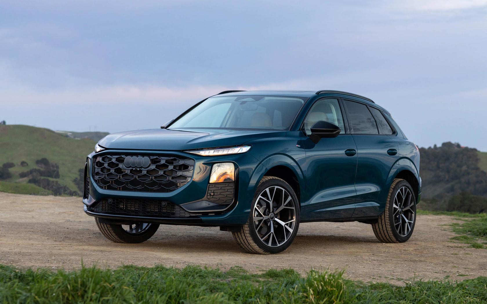 ���� Audi Q3 