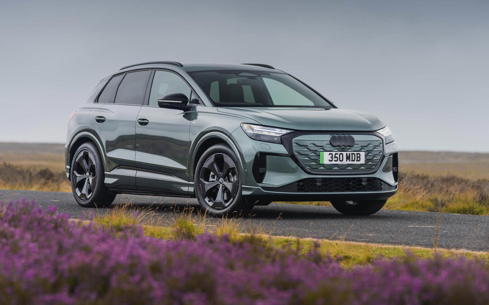 ���� Audi Q4 