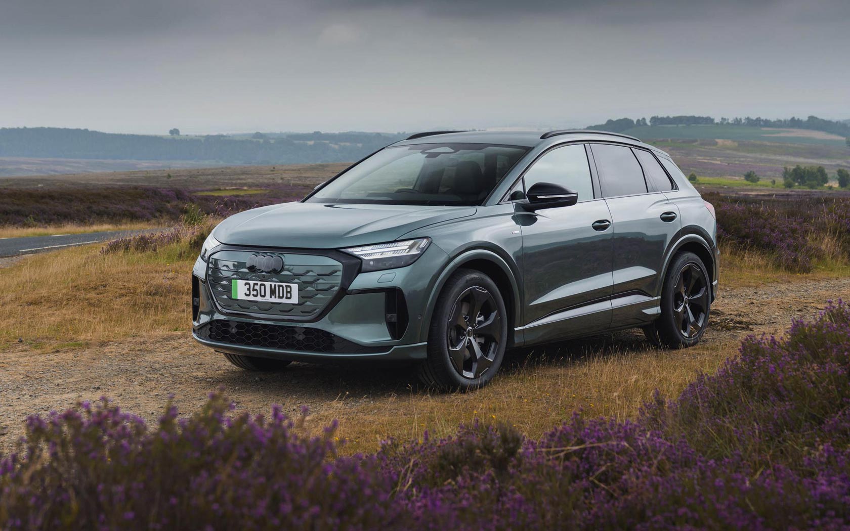 ���� Audi Q4 