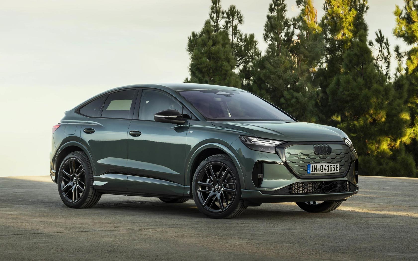 ���� Audi Q4 Sportback 