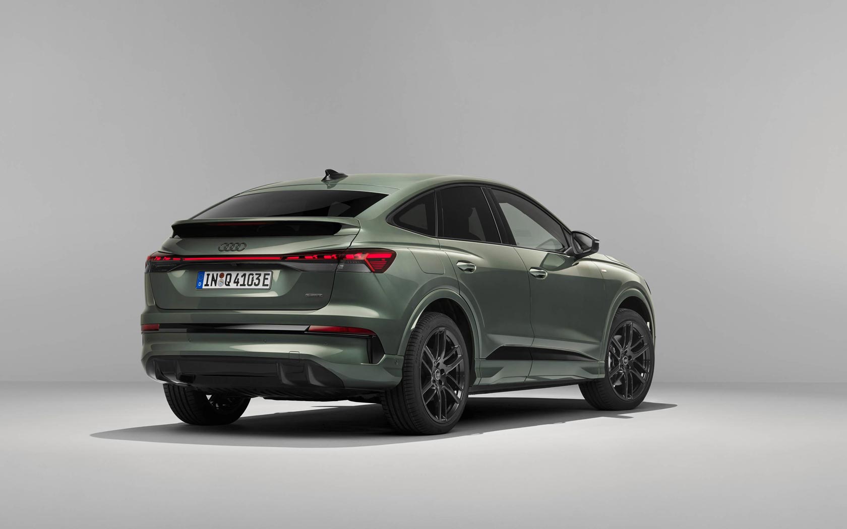 ���� Audi Q4 Sportback 
