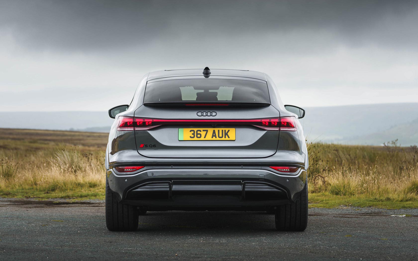  Audi SQ6 Sportback e-tron 