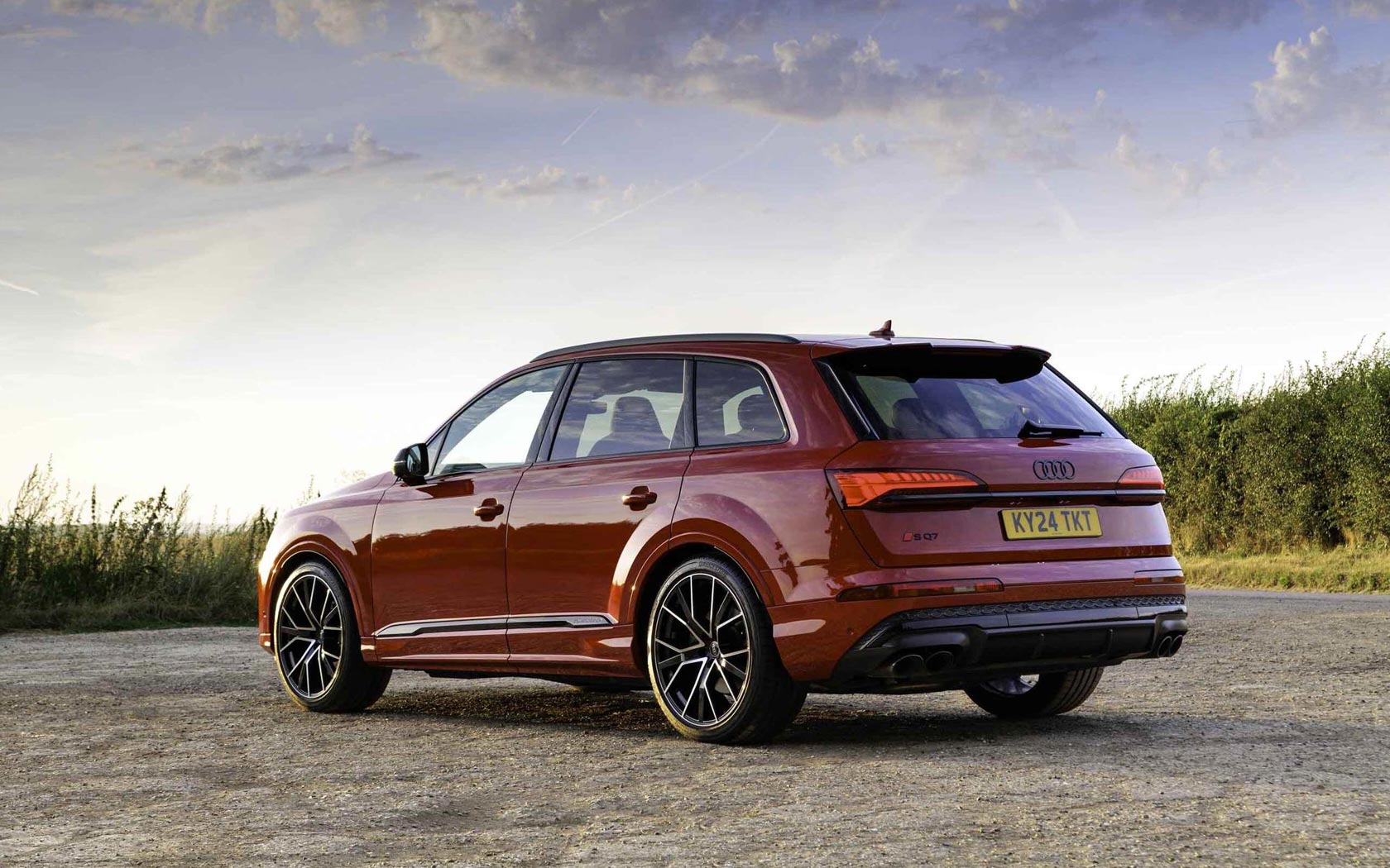  Audi SQ7 