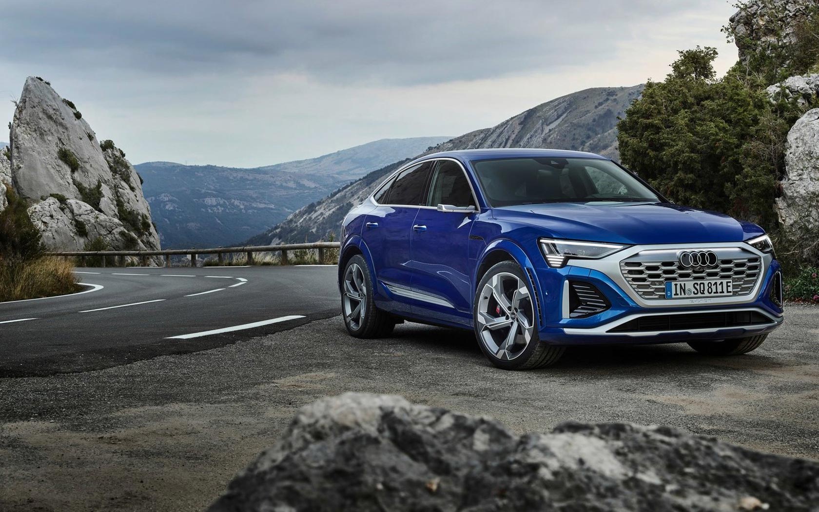  Audi SQ8 Sportback e-tron 