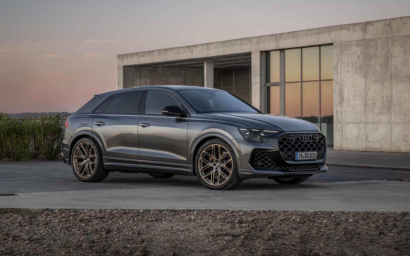  Audi RS Q8 