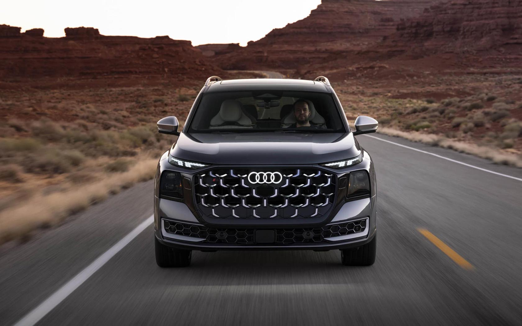 ���� Audi SQ9 