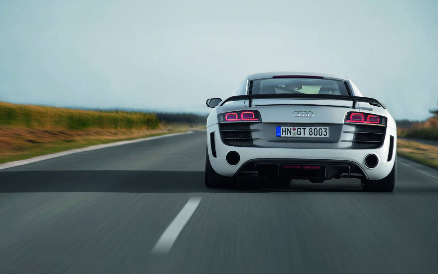  Audi R8 GT 