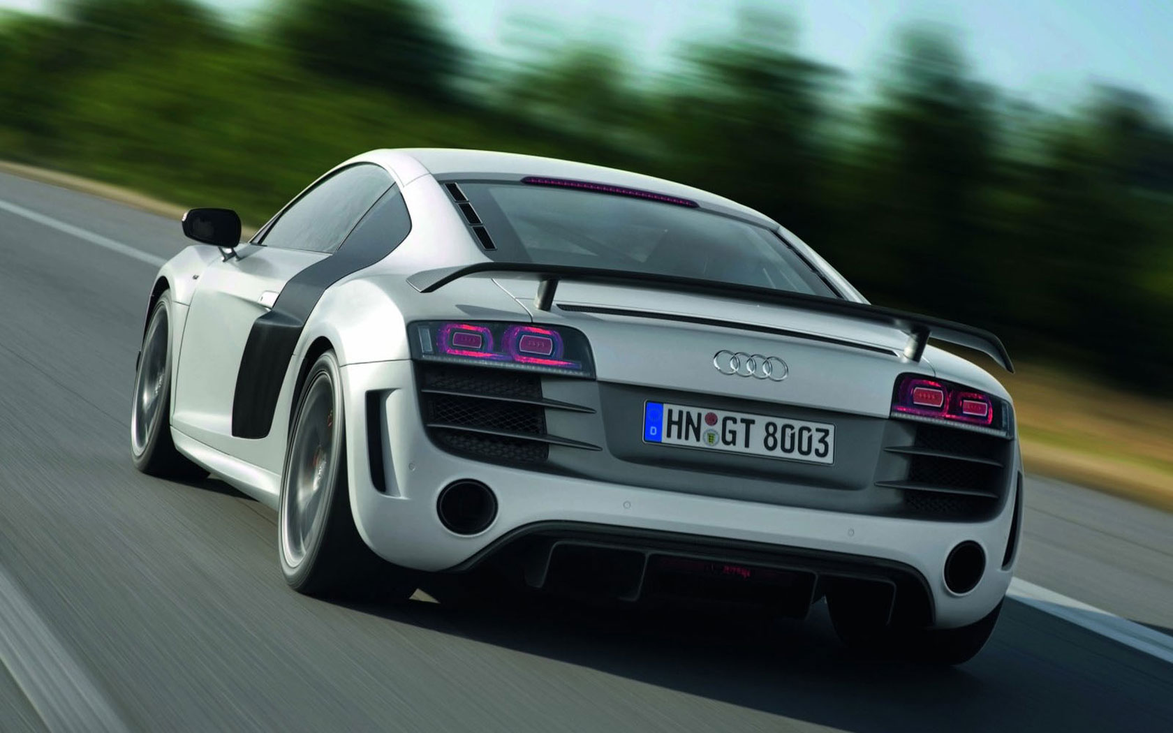  Audi R8 GT 