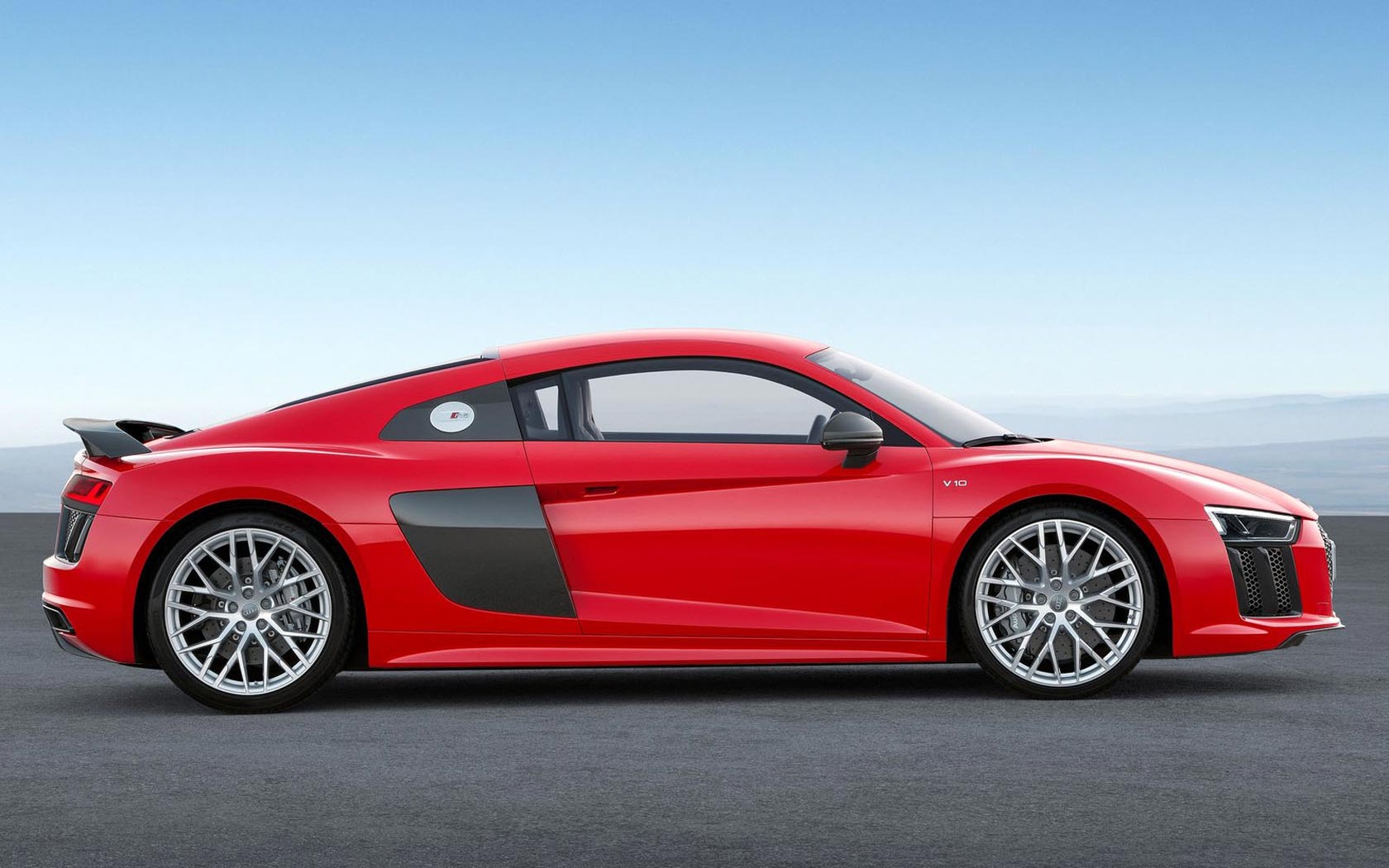  Audi R8 V10 plus 