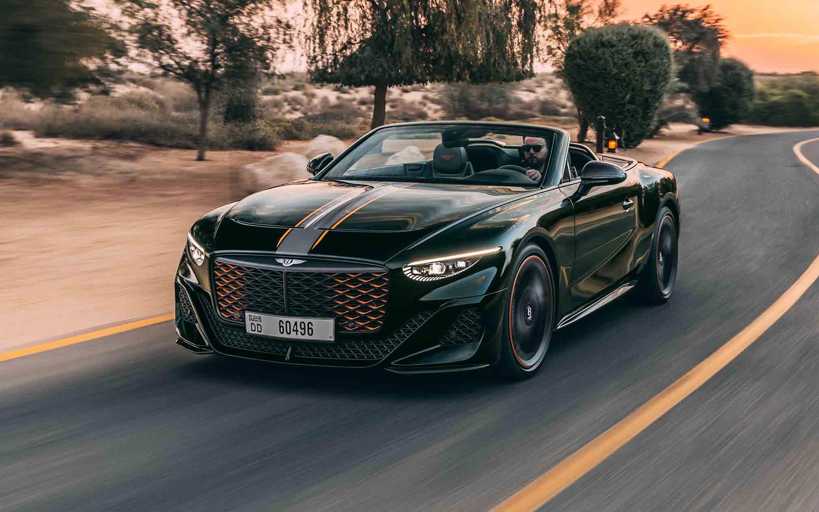  Bentley Mulliner Batur Convertible 