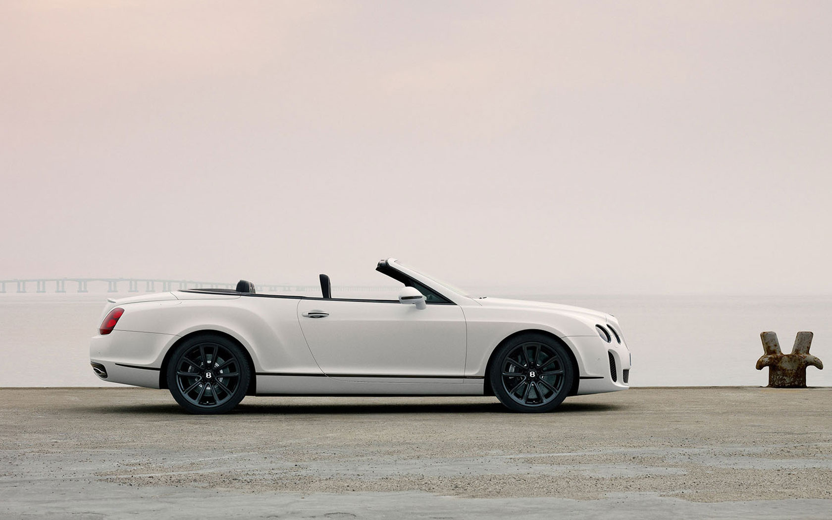  Bentley Continental Supersports Convertible (2010-2011)