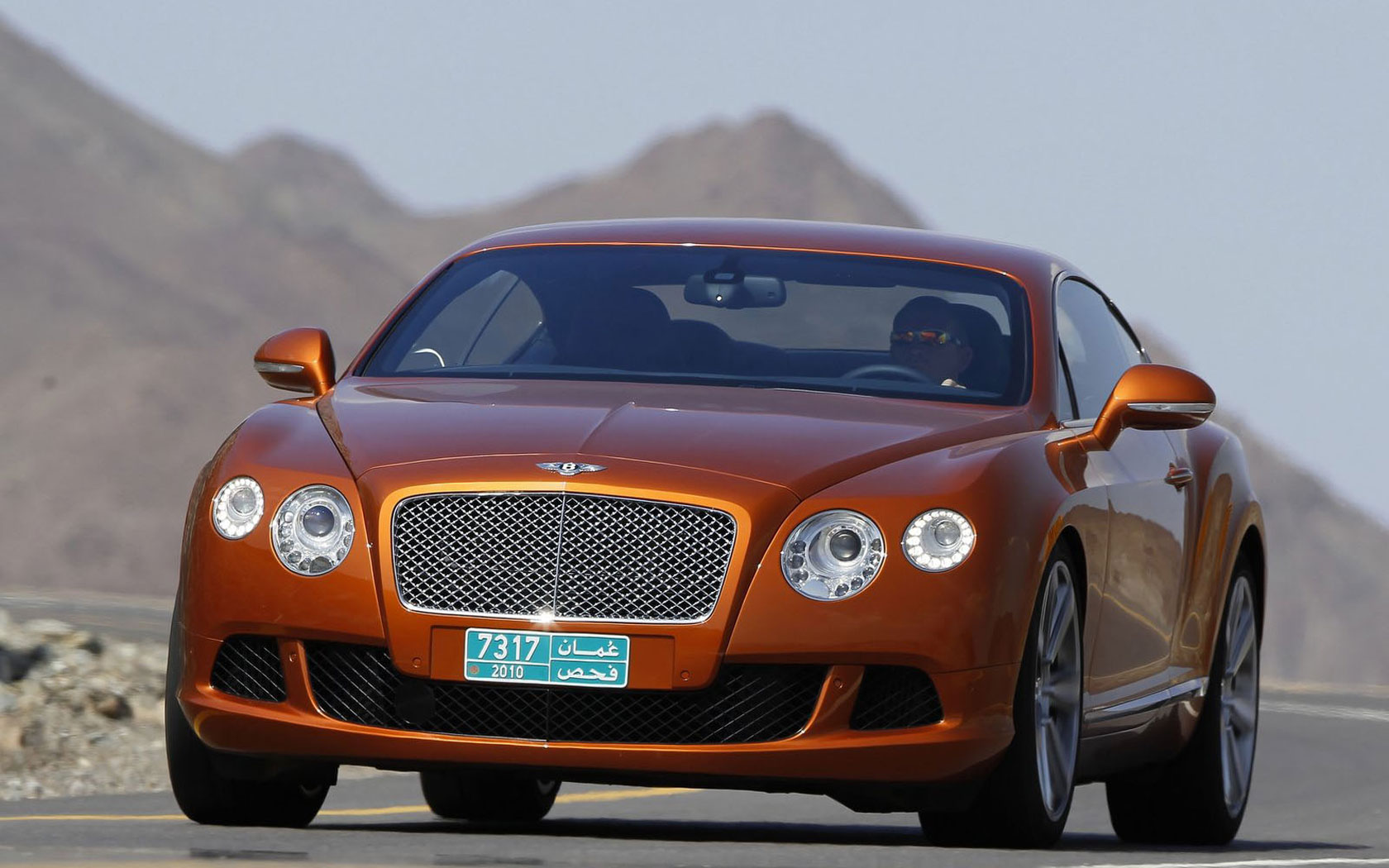 Bentley Continental gt 2010 Orange