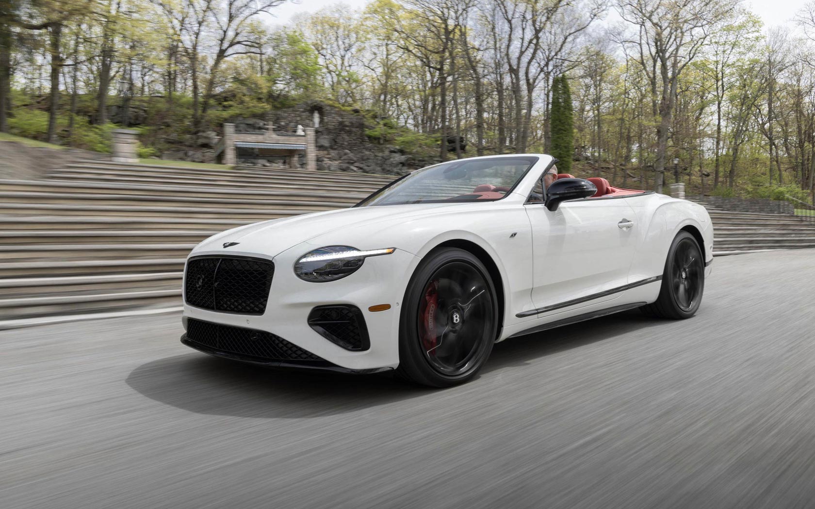 ���� Bentley Continental GTC 