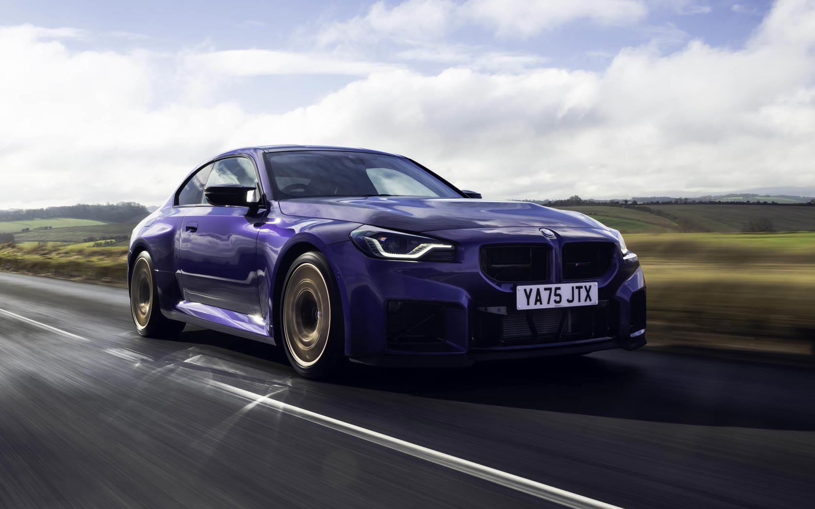 ���� BMW M2 CS 