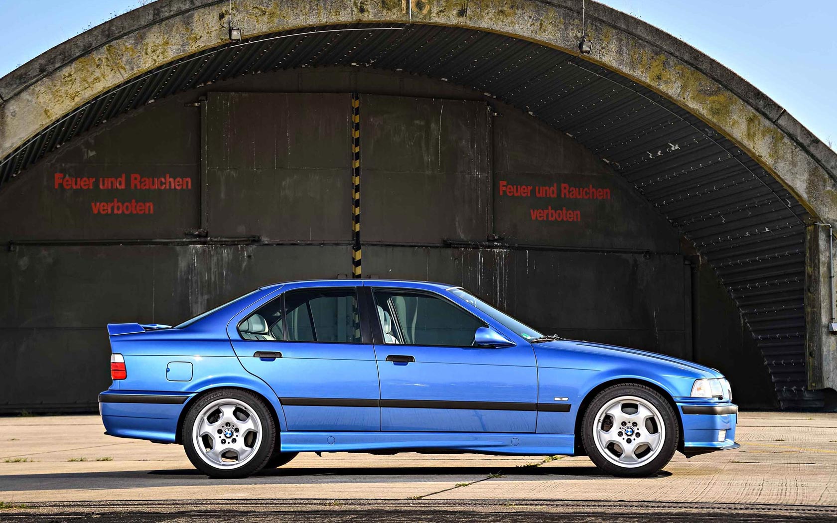  BMW M3 (1992-1999)