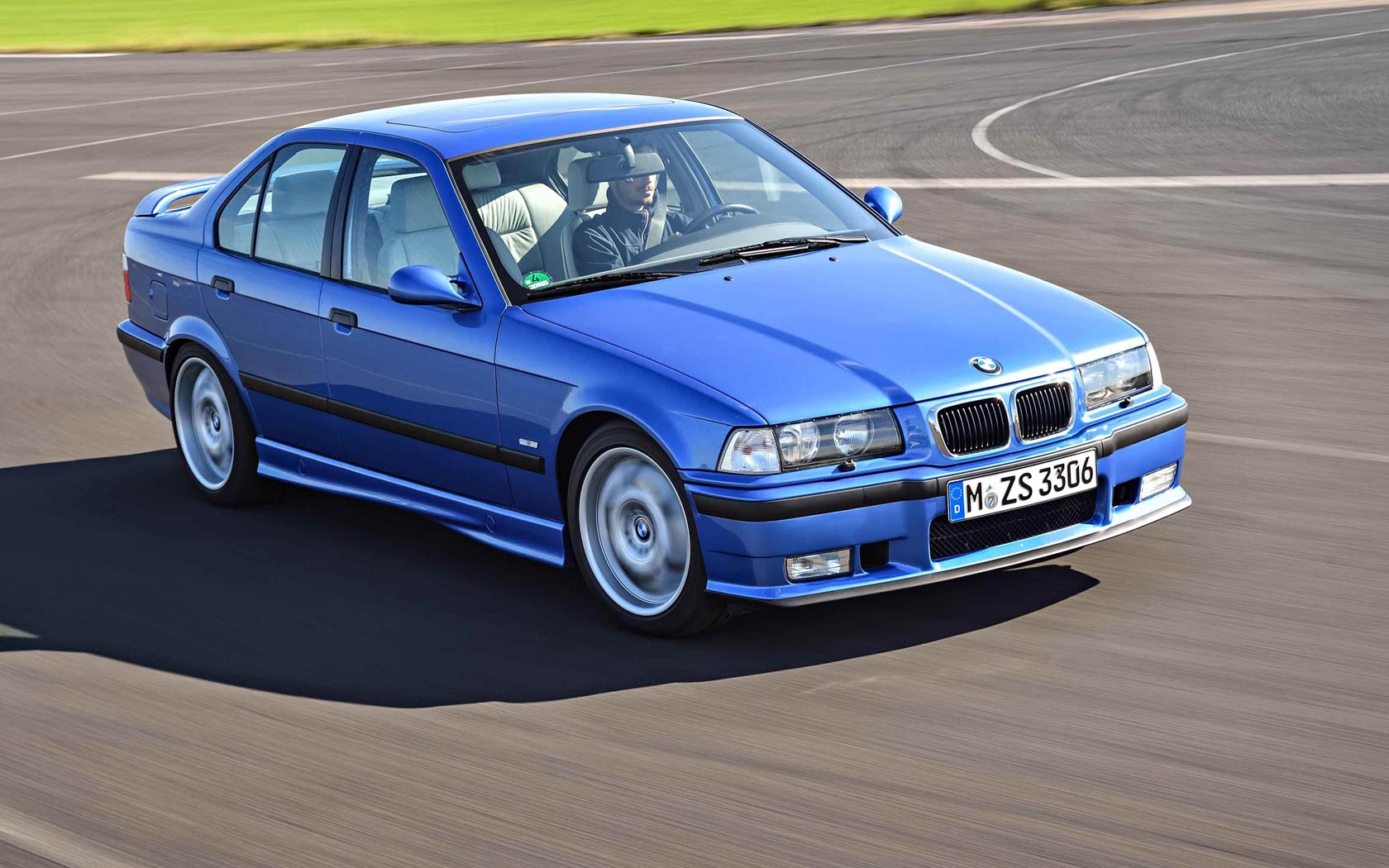  BMW M3 (1992-1999)