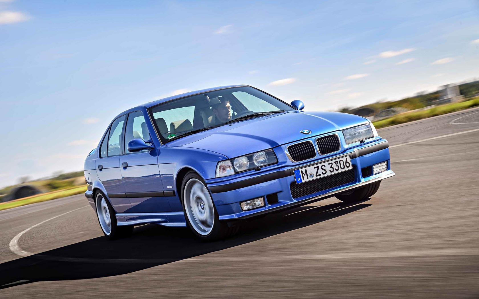  BMW M3 (1992-1999)