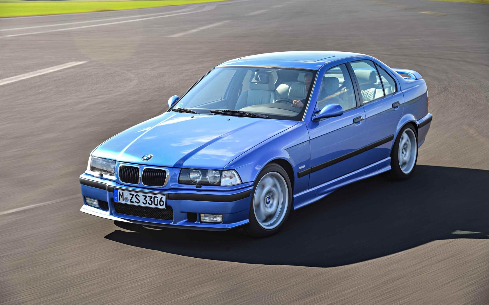  BMW M3 (1992-1999)